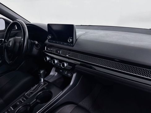 Used 2023 Honda Civic Sport image 28