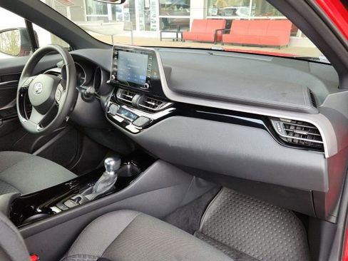 Certified 2022 Toyota C-HR Nightshade image 25