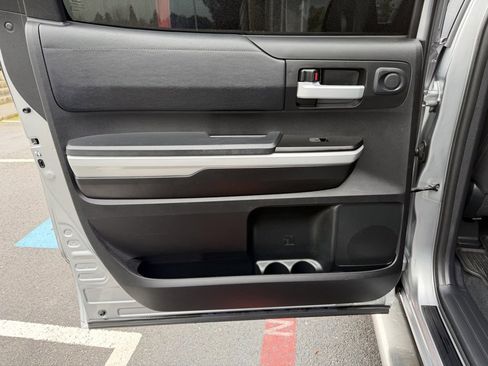 Used 2018 Toyota Tundra SR5 w/ TRD Off Road Package image 28