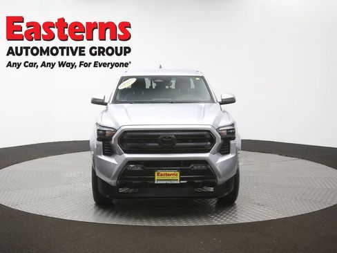Used 2024 Toyota Tacoma SR5 AWD/4WD image 53