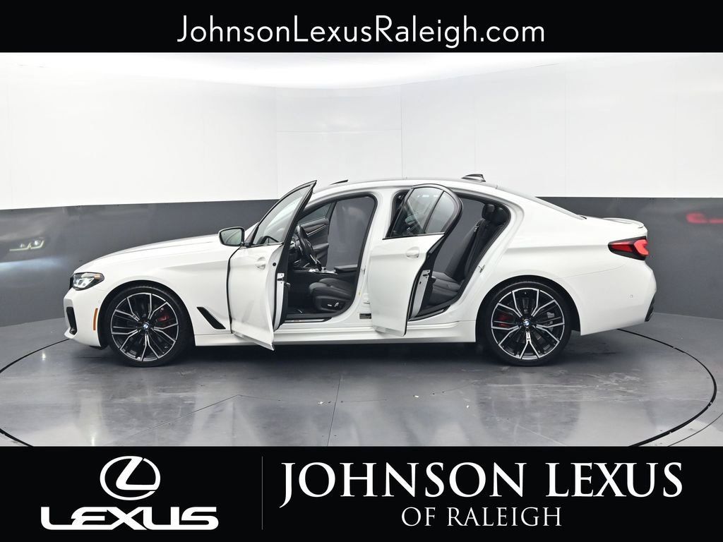 Used 2021 BMW 530i w/ M Sport Package RWD image 36