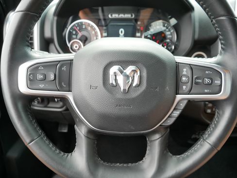 Used 2024 RAM 2500 Big Horn w/ Safety Group AWD/4WD image 25