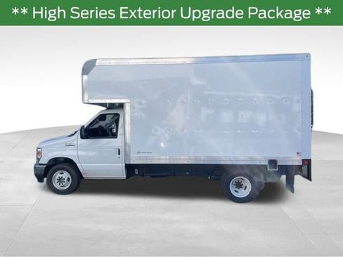 New 2026 Ford E-350 and Econoline 350 Super Duty w/ Power Equipment Group RWD image 2