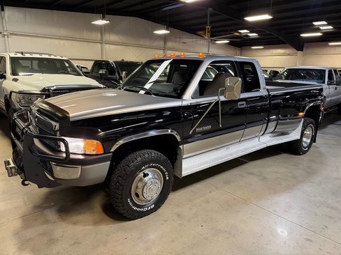 Used 1998 Dodge Ram 3500 Truck 4x4 Quad Cab image 33