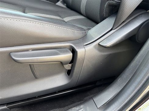 Used 2025 MAZDA CX-50 AWD 2.5 S w/ Select Package image 24