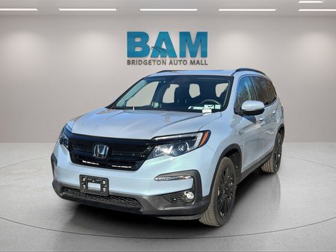 Used 2022 Honda Pilot Special Edition image 3