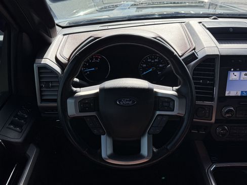 Certified 2019 Ford F450 Platinum w/ Platinum Ultimate Package image 12