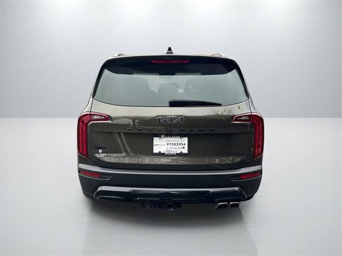 Certified 2022 Kia Telluride EX w/ EX Premium Package image 6