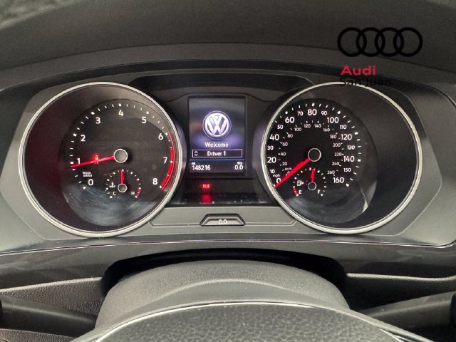 Used 2020 Volkswagen Tiguan SE AWD/4WD image 14