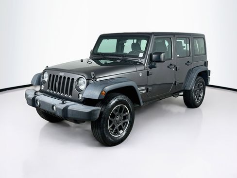 Used 2018 Jeep Wrangler Unlimited Sport w/ Connectivity Group AWD/4WD image 3