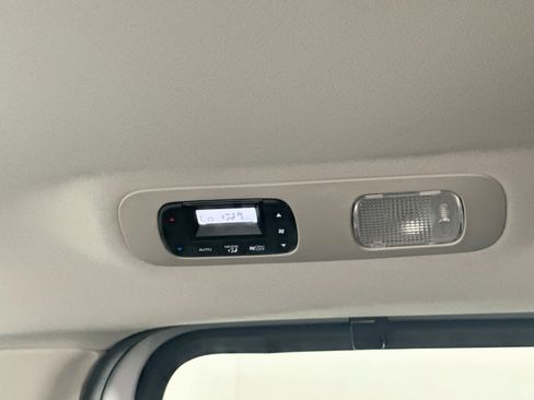 Used 2025 Honda Odyssey EX-L image 27