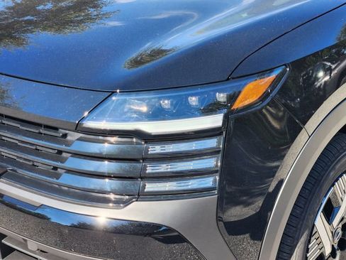 New 2026 Nissan Kicks SV image 6