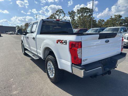 Certified 2021 Ford F250 XL w/ STX Appearance Package AWD/4WD image 7