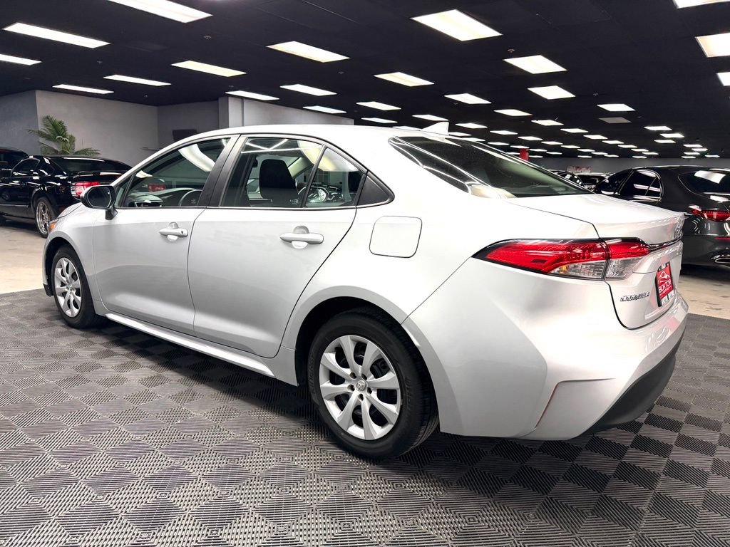 Used 2024 Toyota Corolla LE FWD image 9