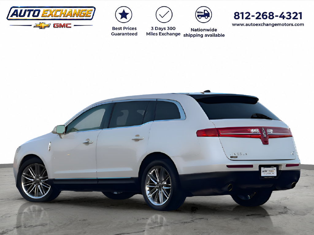 Used 2018 Lincoln MKT AWD image 8