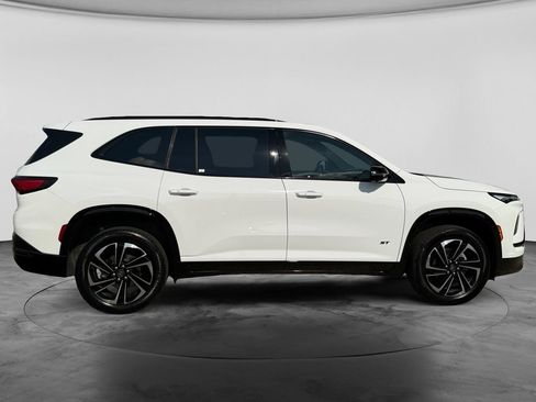 Used 2026 Buick Enclave Sport Touring AWD/4WD image 11