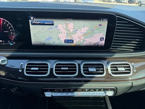 Certified 2025 Mercedes-Benz GLE 450e 4MATIC image 31