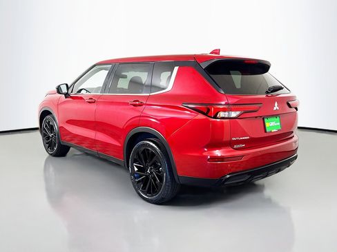 Used 2022 Mitsubishi Outlander SEL Black Edition image 7