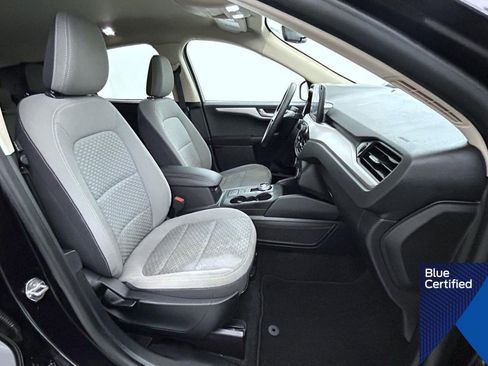 Certified 2020 Ford Escape SE image 15