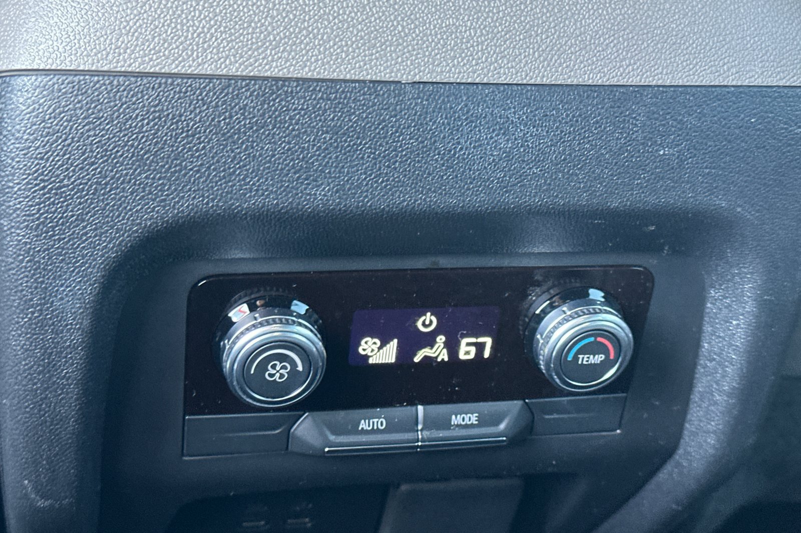 Used 2026 GMC Acadia Elevation FWD image 41