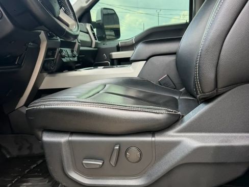 Used 2020 Ford F250 Lariat w/ Lariat Ultimate Package AWD/4WD image 13