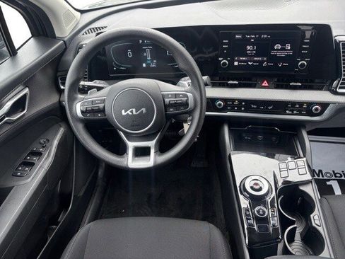 Certified 2023 Kia Sportage LX image 13