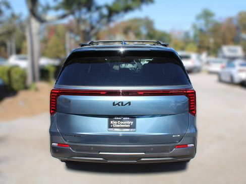 New 2026 Kia Carnival SX Prestige FWD image 11