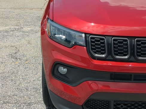 New 2026 Jeep Compass Latitude AWD/4WD image 8