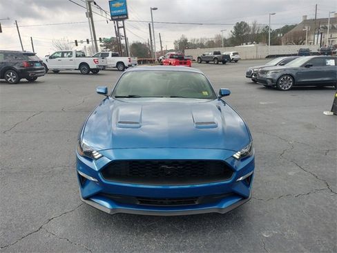 Used 2018 Ford Mustang Premium w/ Equipment Group 201A image 3