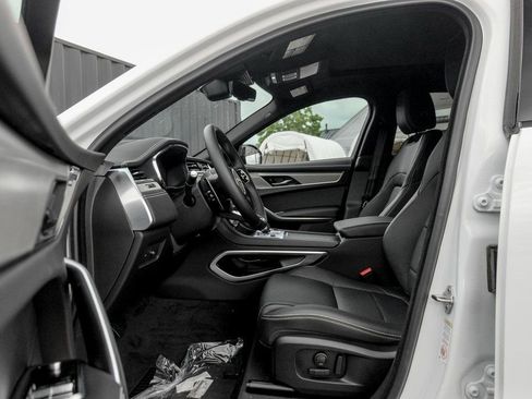 New 2026 Jaguar F-PACE R-Dynamic S image 10