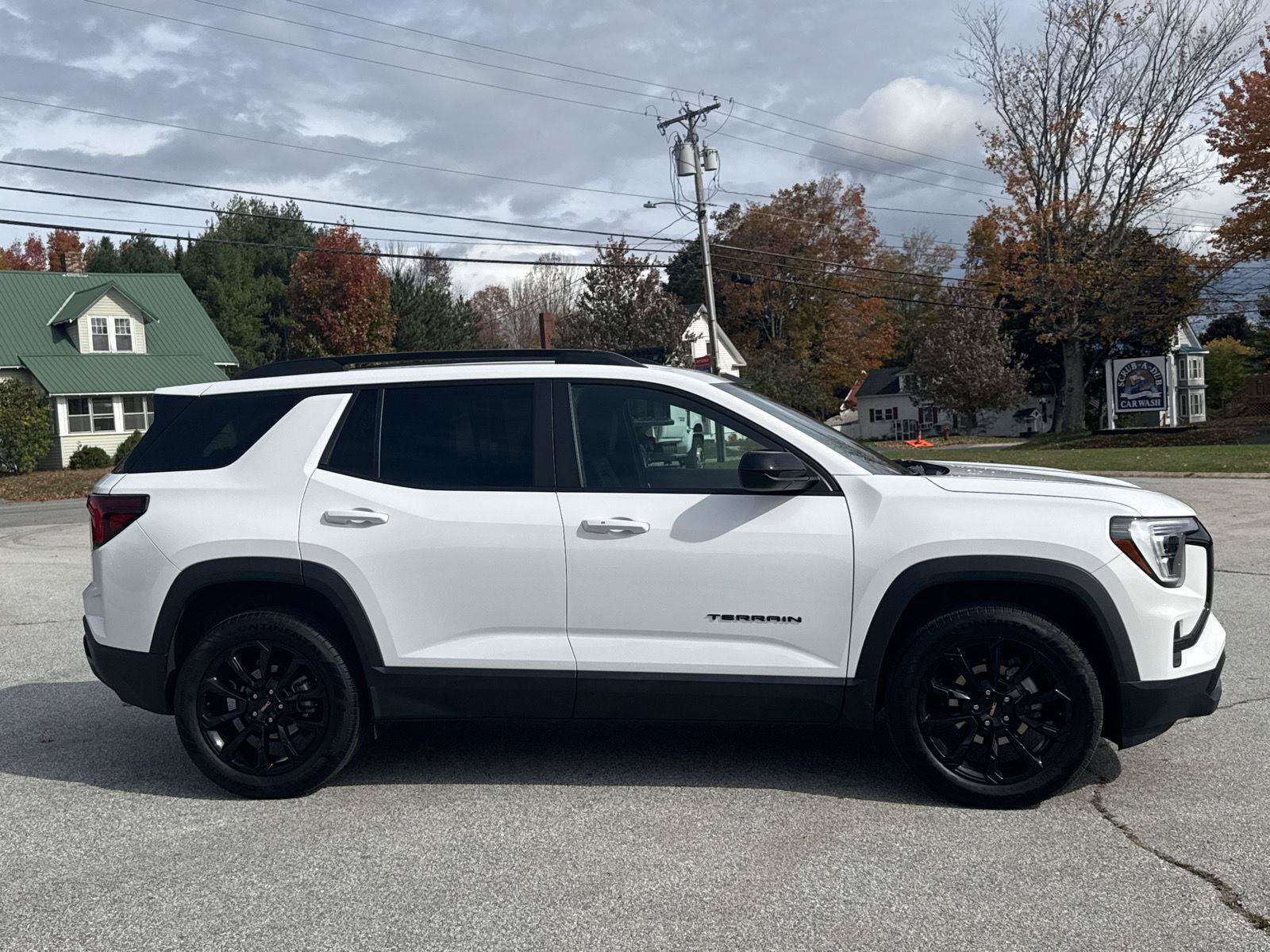 Used 2026 GMC Terrain Elevation w/ Elevation Premium Package AWD/4WD image 5
