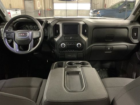 Used 2024 GMC Sierra 2500 Pro w/ Fleet Convenience Package image 23