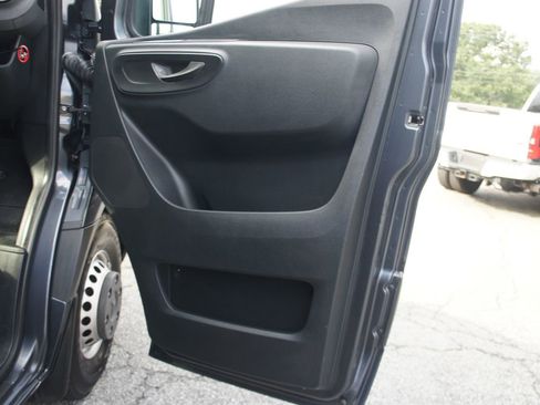 Used 2019 Mercedes-Benz Sprinter 4500 image 17