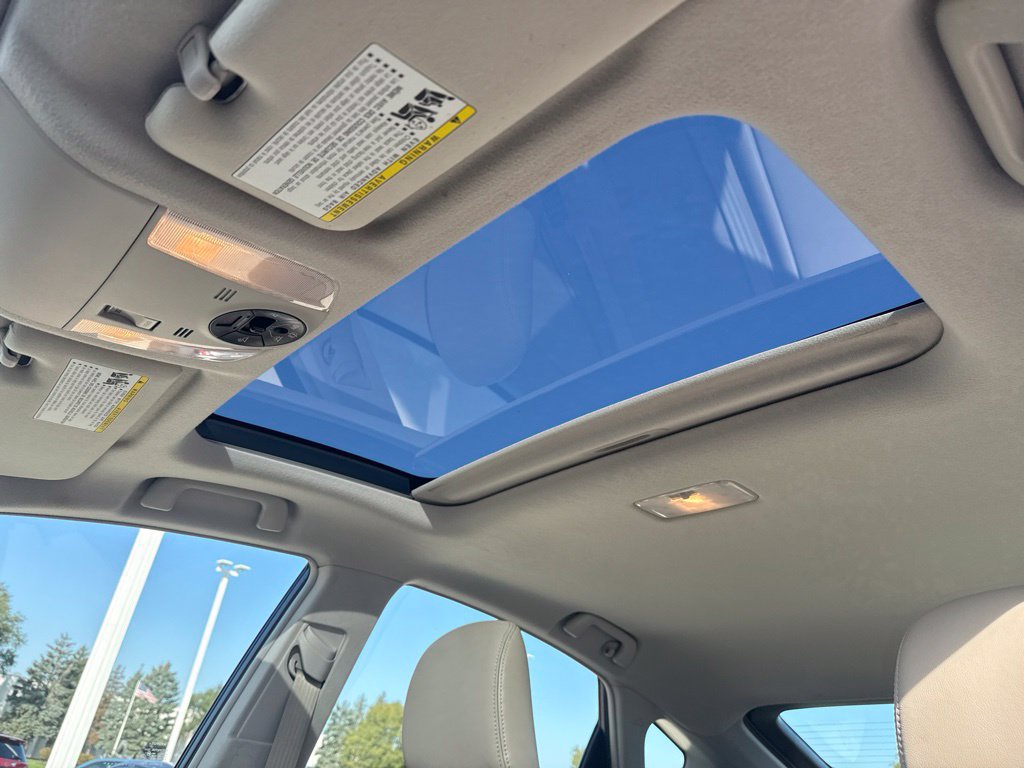 Used 2010 Toyota Prius Four w/ Solar Roof Pkg FWD image 9