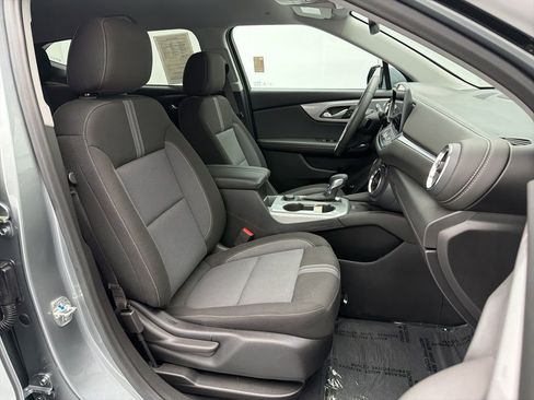 Used 2025 Chevrolet Blazer LT w/ Convenience Package image 49