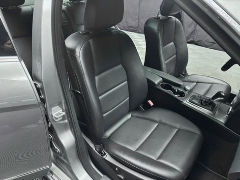 Used 2014 Mercedes-Benz C 300 4MATIC Sedan image 31