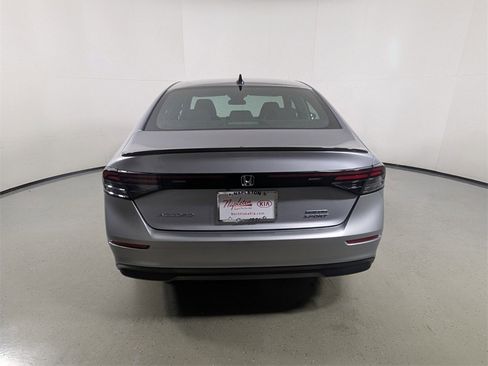 Used 2023 Honda Accord Sport image 6