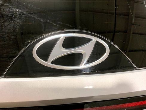 Used 2024 Hyundai Tucson Limited image 31