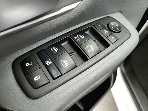 Used 2022 RAM 1500 Big Horn AWD/4WD image 20