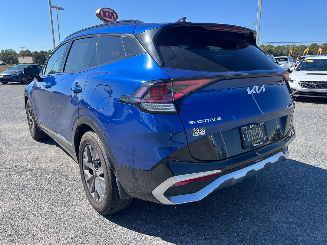 Used 2025 Kia Sportage SX FWD image 4