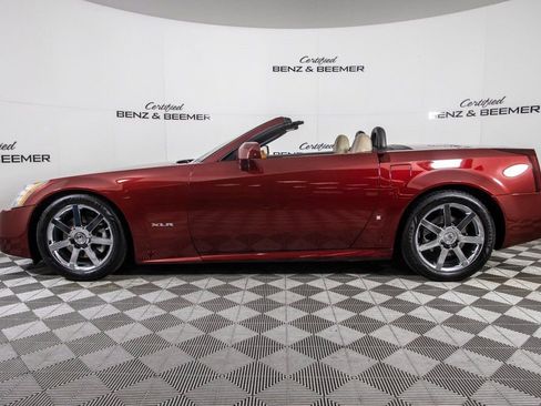 Used 2008 Cadillac XLR image 8