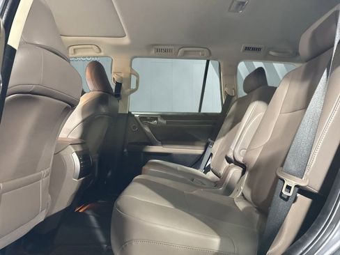 Certified 2022 Lexus GX 460 Premium image 12