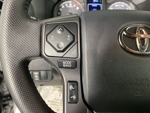 Used 2023 Toyota Tacoma TRD Sport AWD/4WD image 23