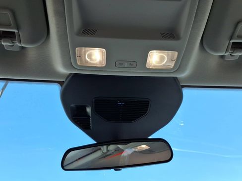 Used 2025 Ford Escape Active AWD/4WD image 20