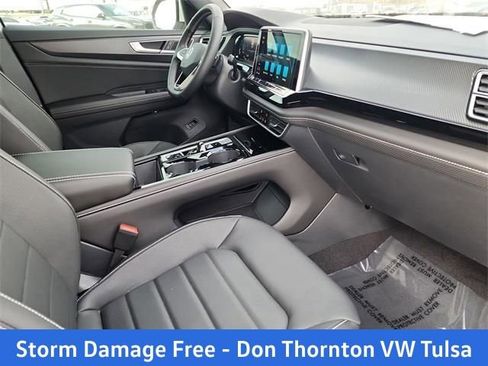 New 2026 Volkswagen Atlas Cross Sport SEL AWD/4WD image 17