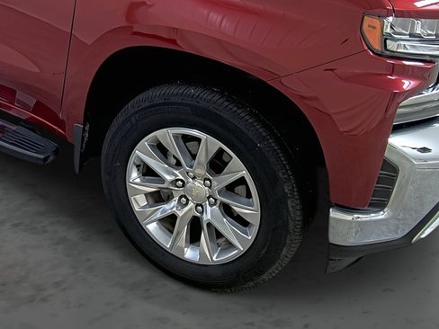 Used 2019 Chevrolet Silverado 1500 LTZ w/ LTZ Plus Package AWD/4WD image 14