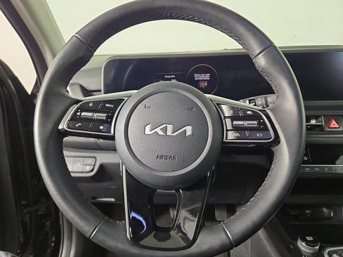 Certified 2025 Kia Seltos EX image 23