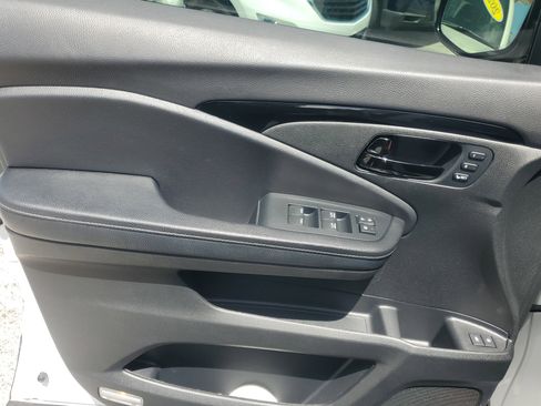 Used 2023 Honda Passport Elite image 13