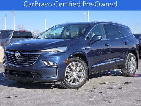 Used 2022 Buick Enclave Premium w/ Experience Buick Package image 2