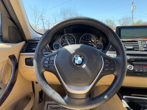Used 2015 BMW 328i xDrive Sedan w/ Premium Package image 19